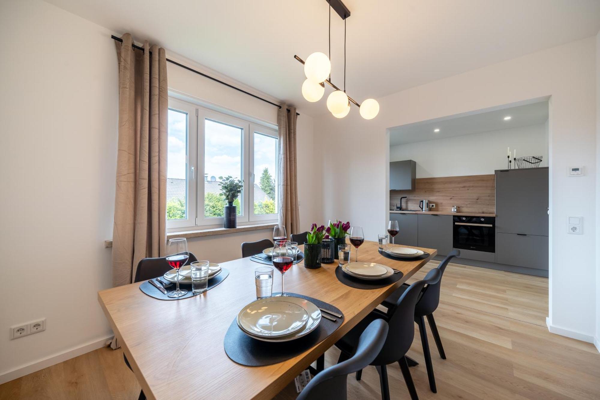 Raw-Flat Meier - Modern - Stylisch - Balkon - Netflix Bielefeld Exterior foto